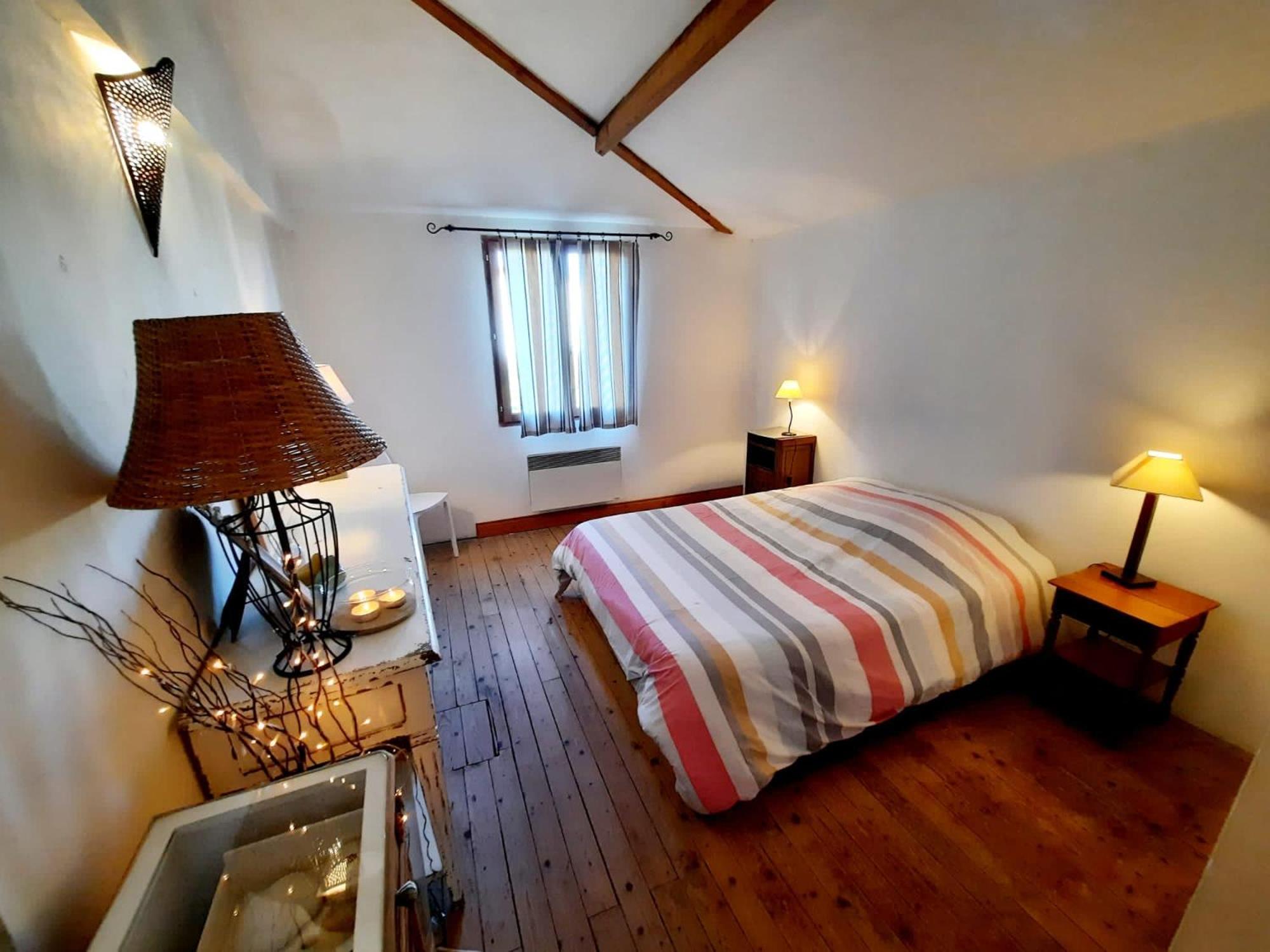 Bed and Breakfast Pierres Et Jardins Senlis  Exterior foto